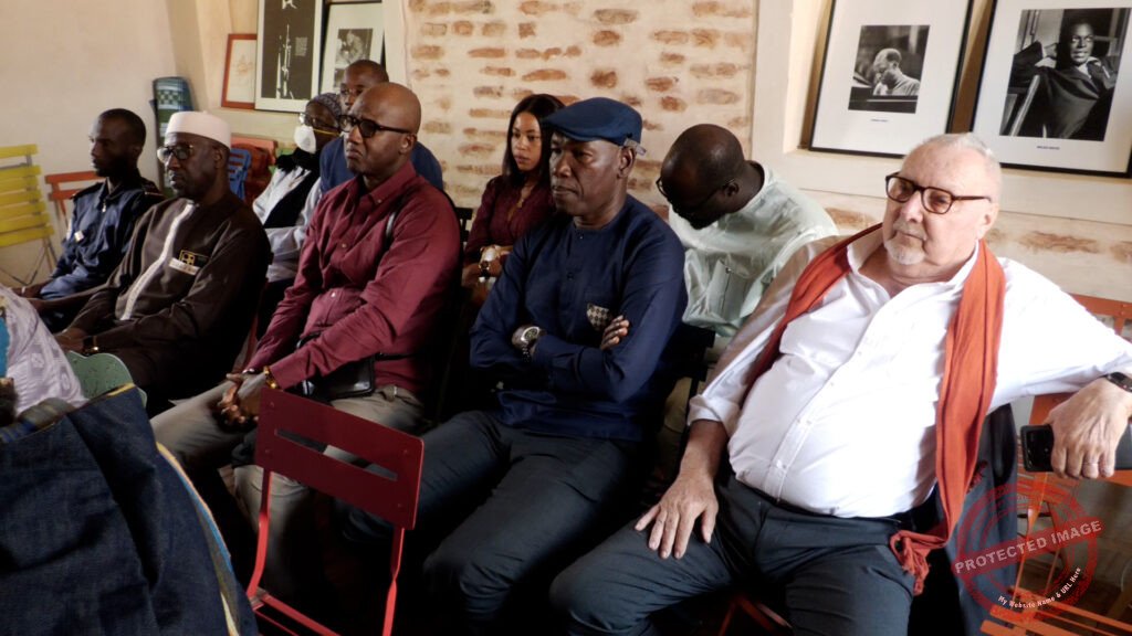 A006C143 260216 DJ0B.MP4.06 36 20 11.Still001